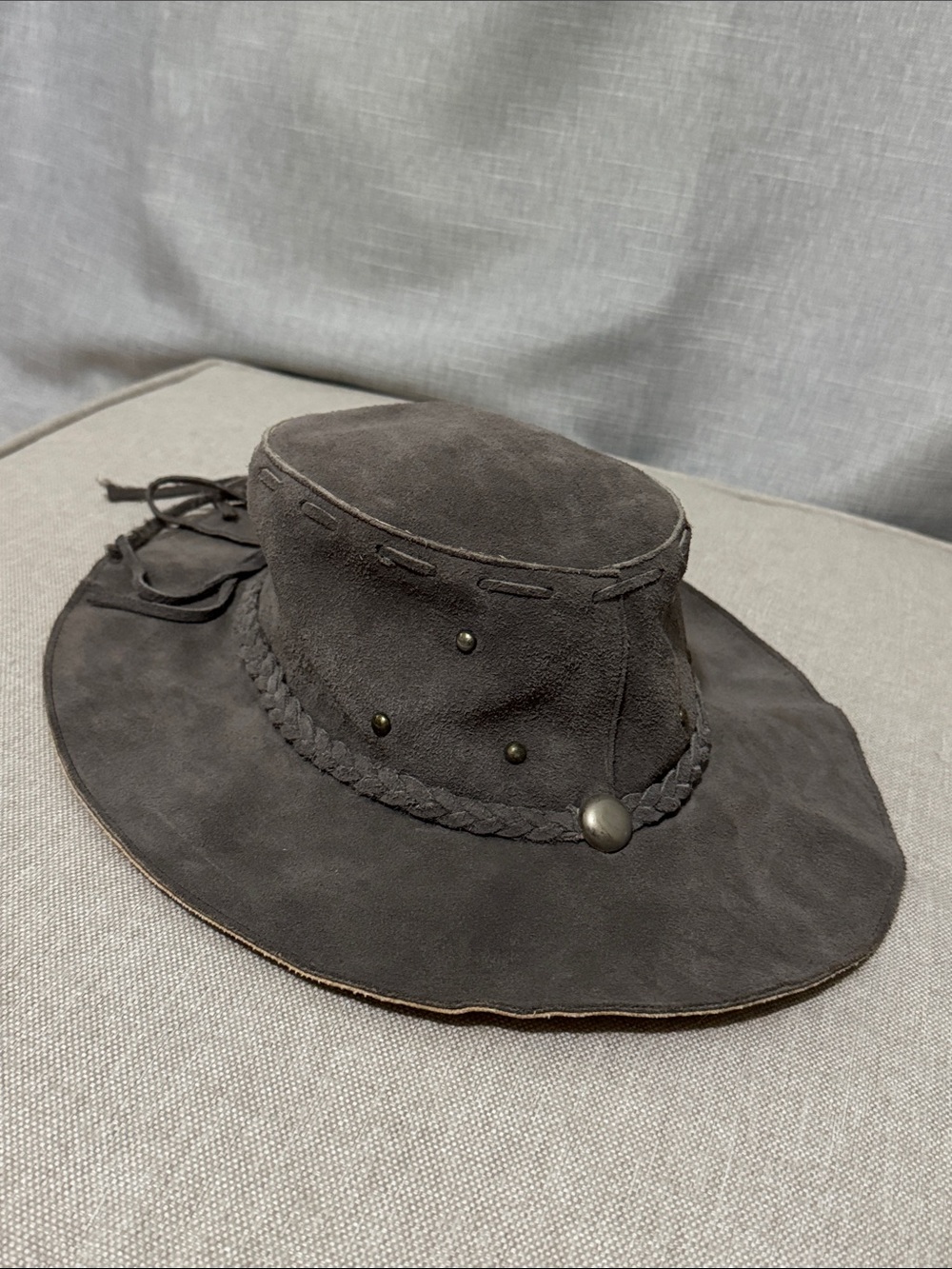 Vintage Handmade Genuine Leather Hat-Made in Mexico-Gray Suede-Wmns Sz M-EUC